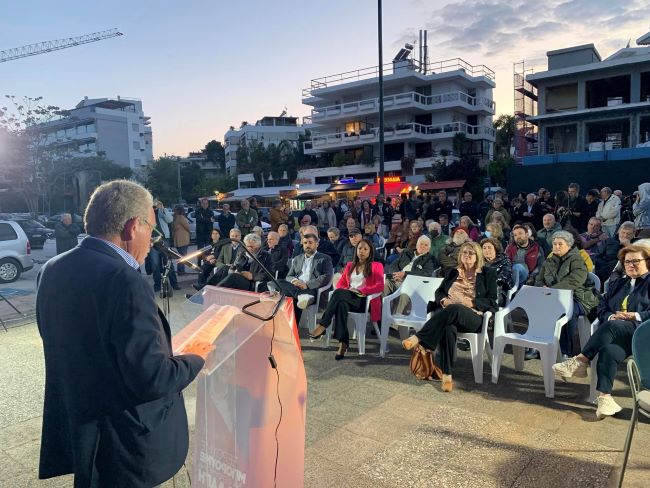 «Οργώνει»-την-Ανατολική-Αττική-ο-Πέτρος-Φιλίππου,-υποψήφιος-βουλευτής-ΣΥΡΙΖΑ-Ανατολικής-Αττικής(φωτογραφίες)