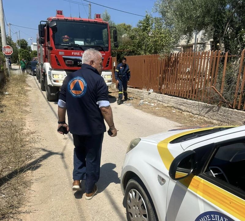 Φωτιά-από-θερμές-εργασίες-στην-Αρτέμιδα-που-αντιμετωπίστηκε-άμεσα