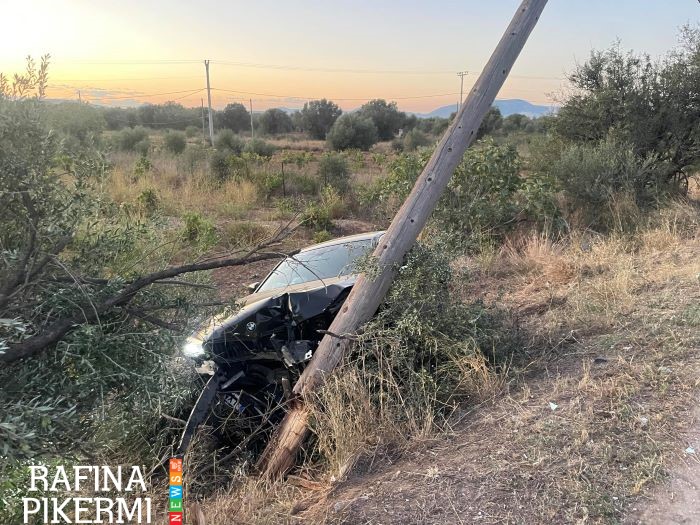 Ατύχημα-στην-Αγίου-Χριστοφόρου-τα-ξημερώματα-της-Δευτέρας,-στο-ρεύμα-προς-Πικέρμι-–-rpn